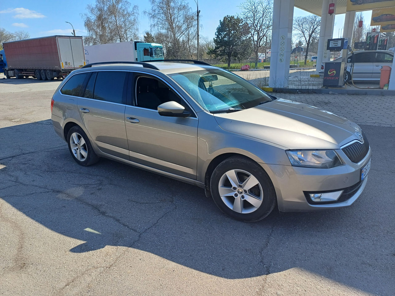 vehicles-img